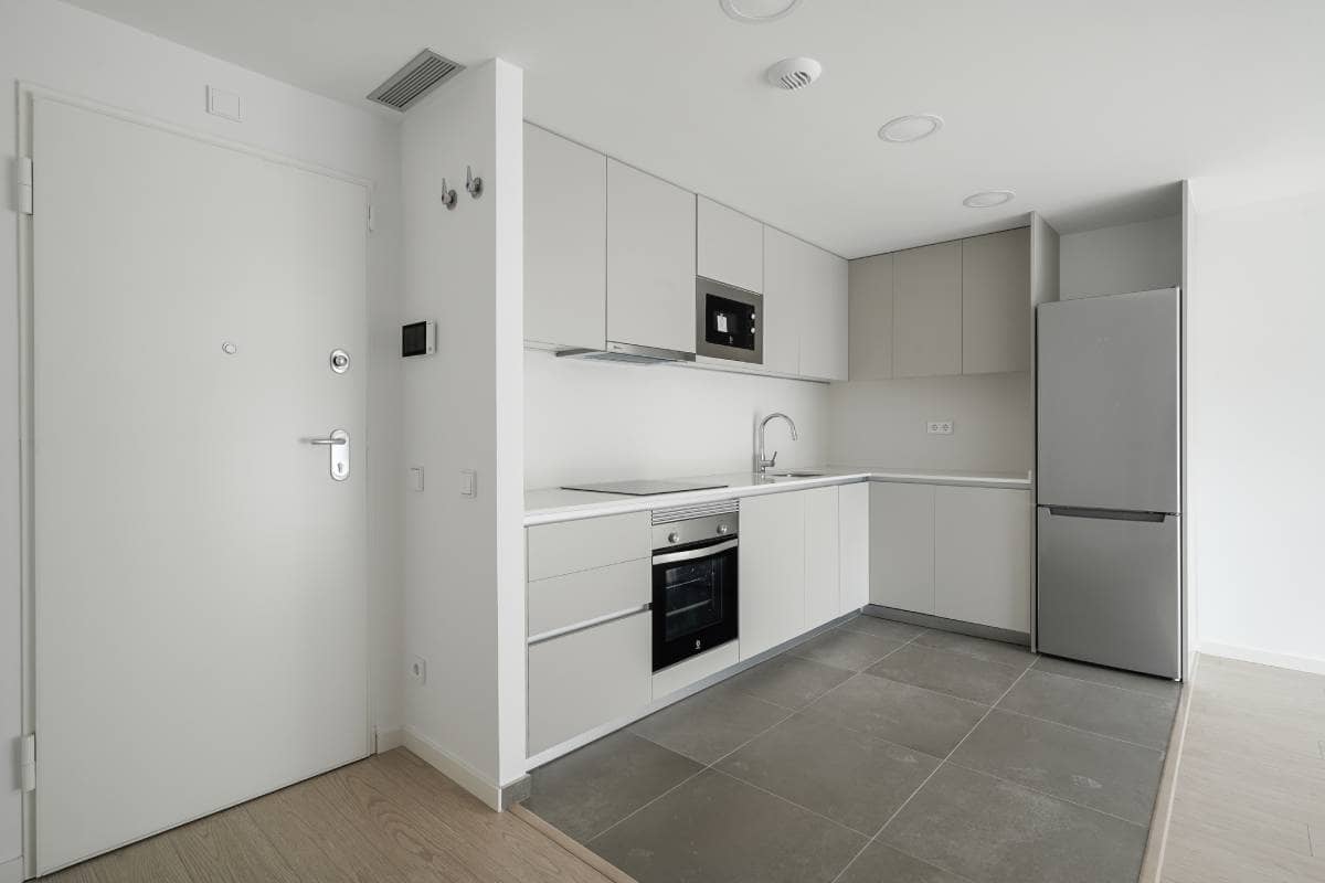 pages/flats/marobert-badalona.image_seo.floor_1_portal_A_door_2_3
