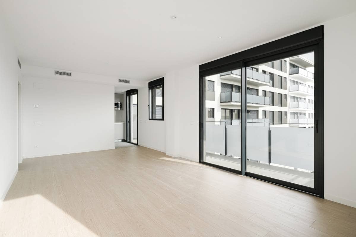 pages/flats/marobert-badalona.image_seo.floor_1_portal_D_door_1_1