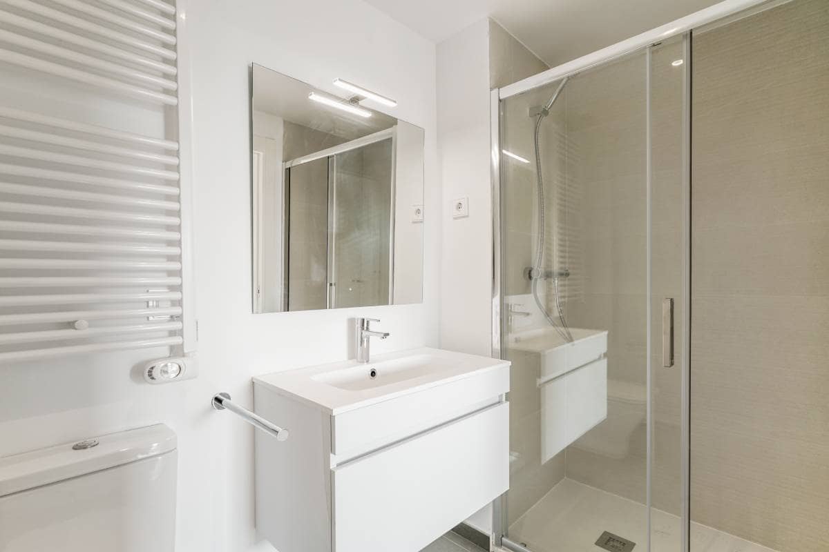 pages/flats/marobert-badalona.image_seo.floor_1_portal_D_door_1_8