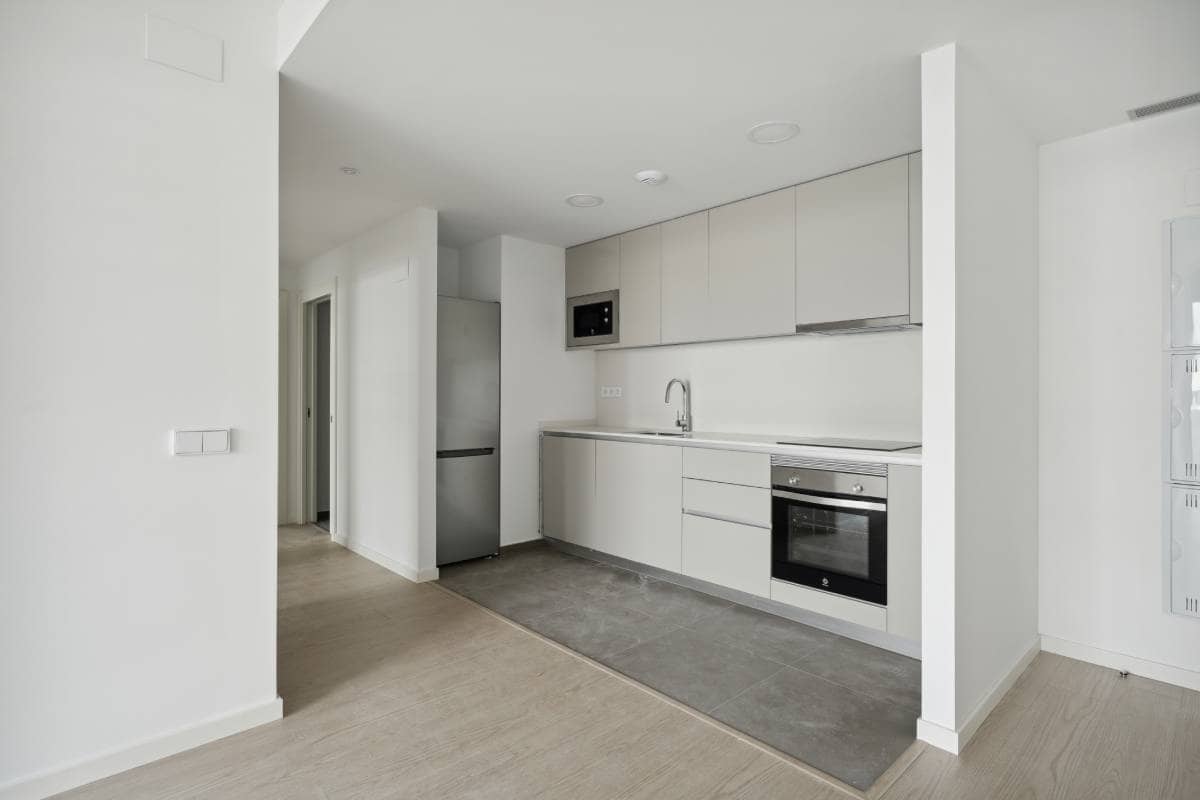 pages/flats/marobert-badalona.image_seo.floor_2_portal_C_door_1_3