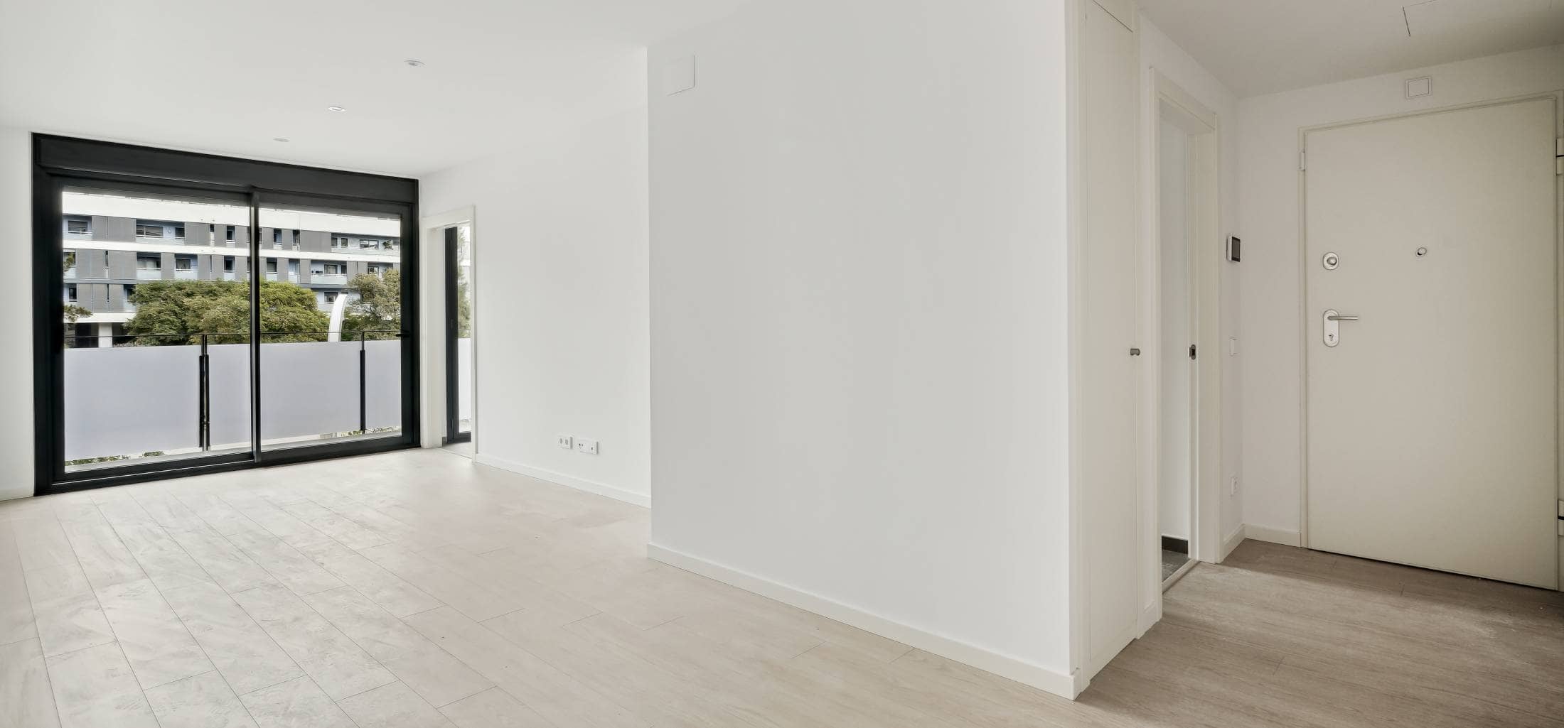 pages/flats/marobert-badalona.image_seo.floor_5_portal_C_door_4_1