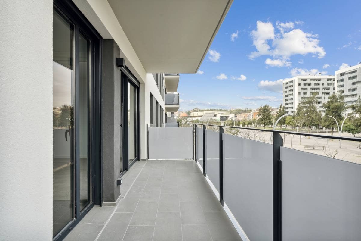 pages/flats/marobert-badalona.image_seo.floor_5_portal_C_door_4_3